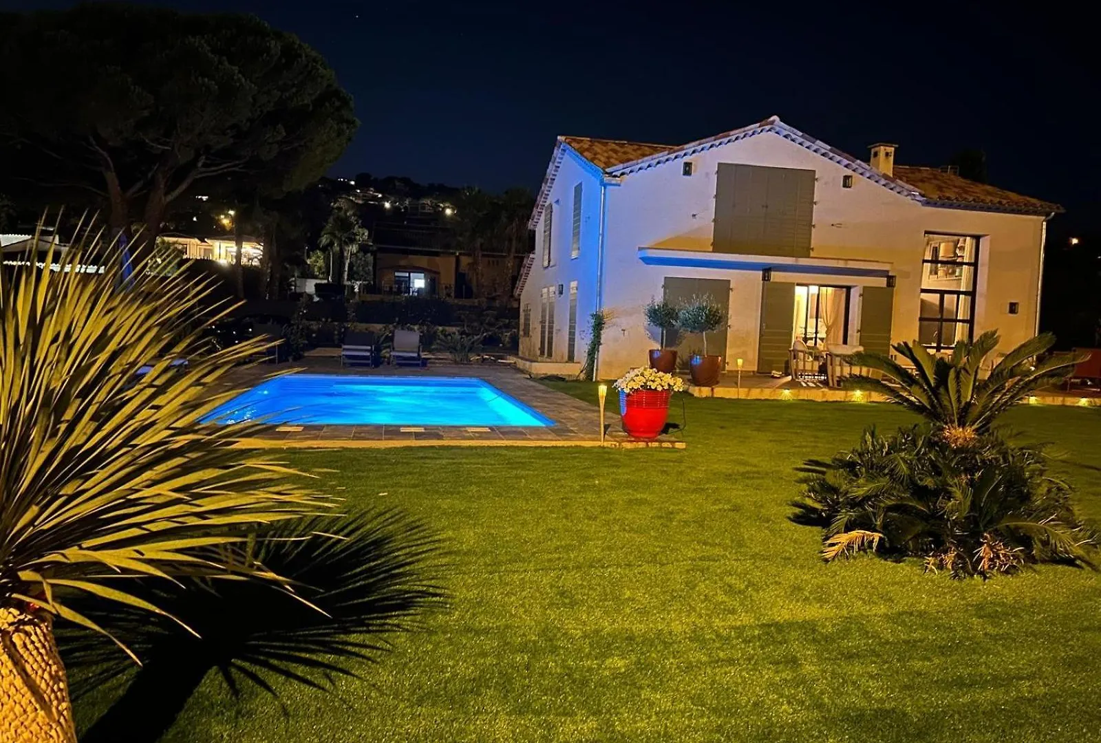 Jolie Maison Avec Vue Mer Saint-Tropez